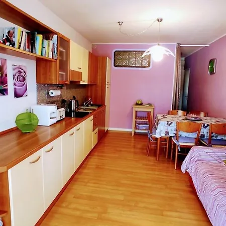 公寓 Stunning One Bedroom With Pool In Great By Beahost